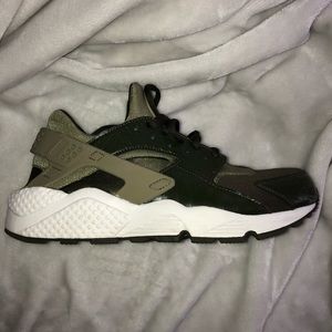 army green NIKE huaraches